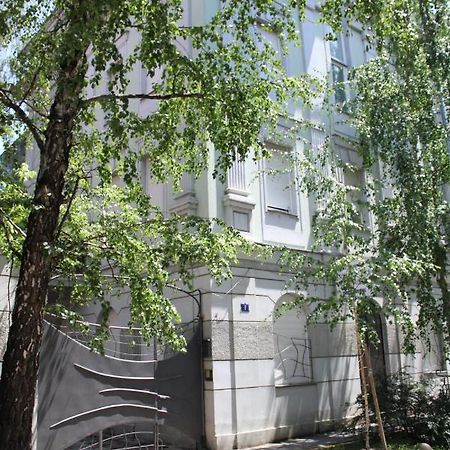 Garden Center Apartment Novi Sad Esterno foto