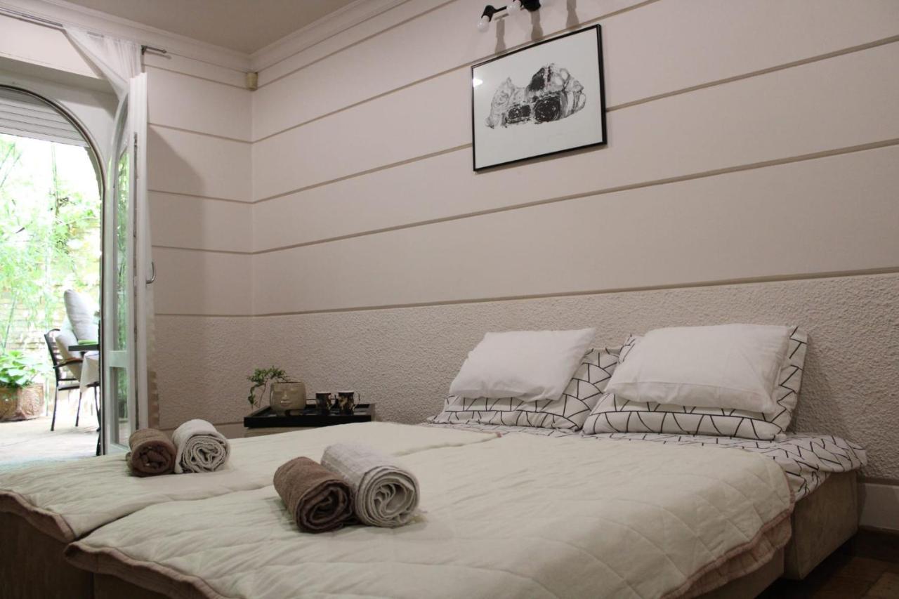 Garden Center Apartment Novi Sad Esterno foto